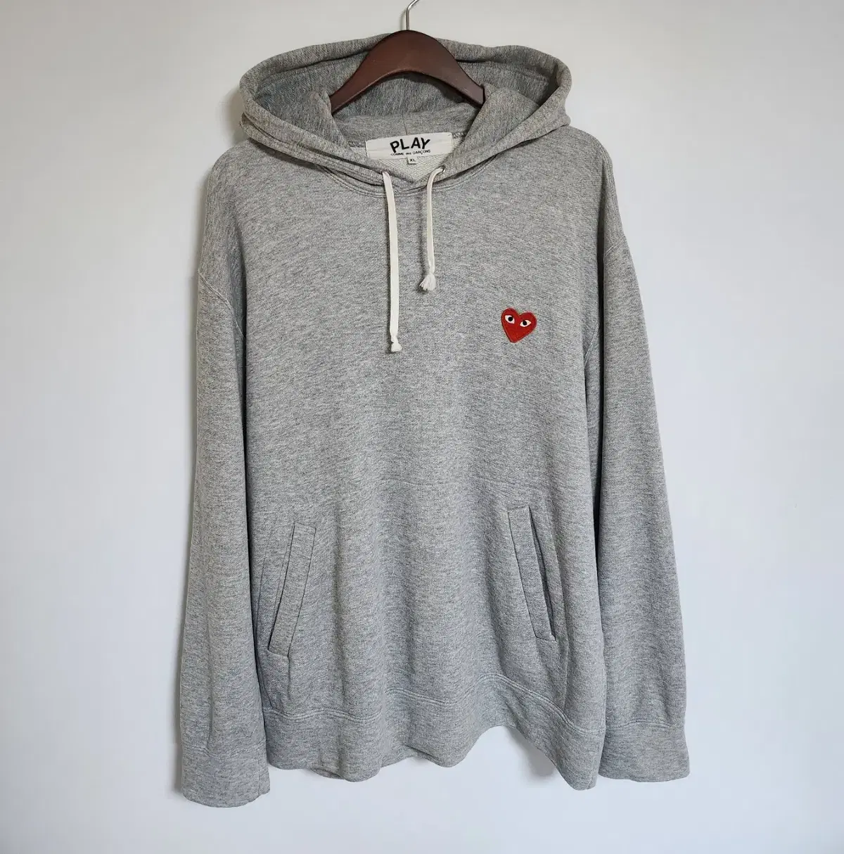 XL Comme des Garçons Gray Red Emblem Men's Hoodie AZ-T170