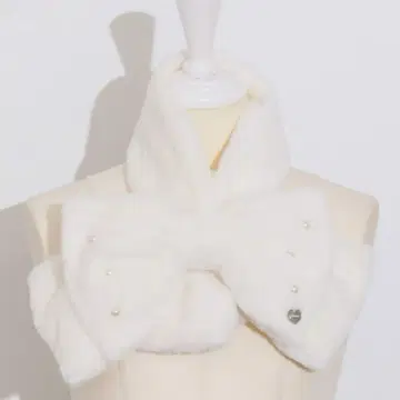 pium 빅 리본 펄 퍼 티펫
