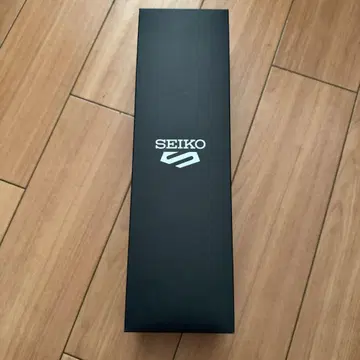 세이코 5 스포츠 가면라이더 콜라보레이션 한정판 모델 SBSA207