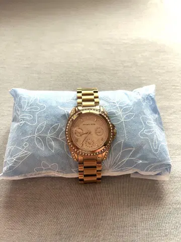 마이클코어스 MICHEAL KORS MK5613 여성용 쿼츠