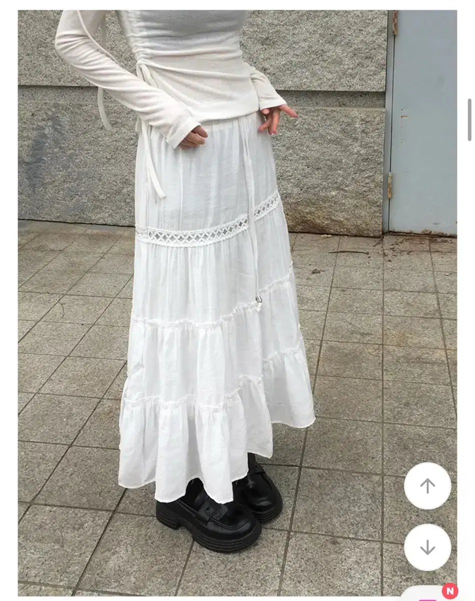 Lace long skirt black