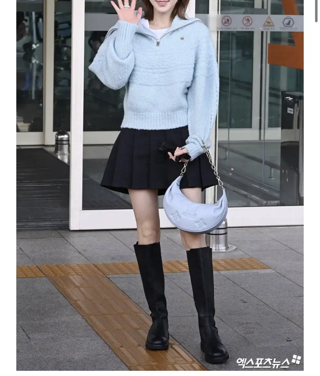 Rachel Cox long boots Taeyeon long boots Cashe for sale