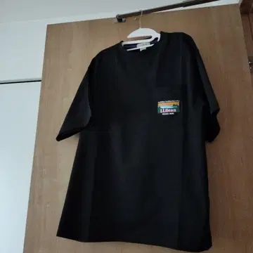 LLBean 블랙 티셔츠 포켓 부착
