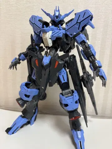 1/100 MG 건담 비달 조립 완료