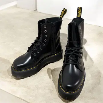 Dr.Martens/ 닥터마틴, 통굽 부츠 8홀 부츠 JADON