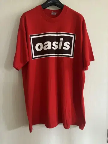 oasis 로고 티셔츠 빨간색