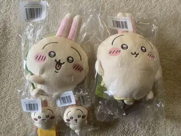 치이카와 토끼가 가득한 복권 C상 E상 4개 세트 미니백 배지