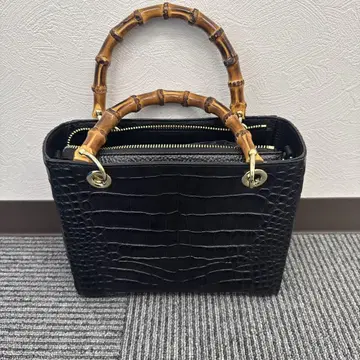 크로커다일 핸드백 블랙