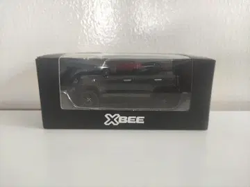 스즈키 XBee 1/43 풀백 미니카