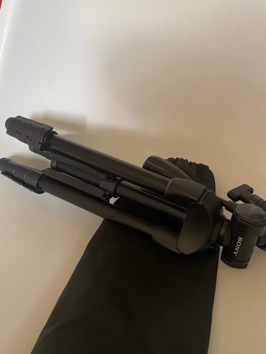 Sony VCT-H100 Tripod
