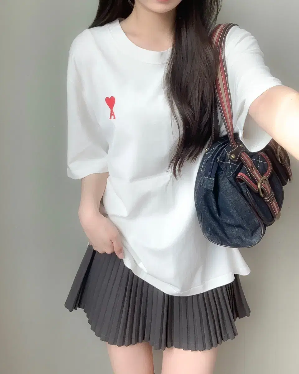 AMI 반팔티