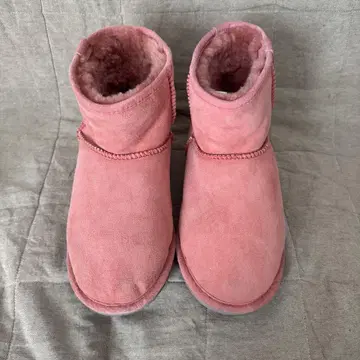 에뮤 빔즈 콜라보 핑크 부츠 25cm