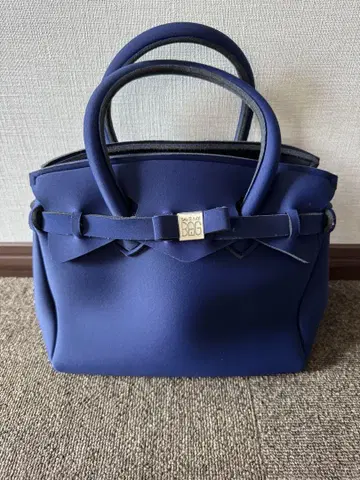 Save my bag 네이비 리본 포함 핸드백