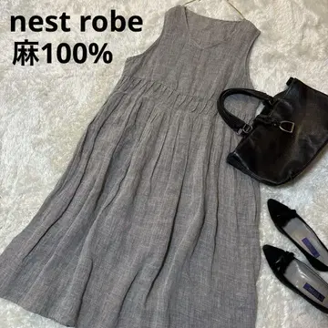 네스트로브 블랙 린넨 V넥 슬리브리스 원피스