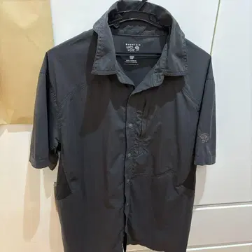 MOUNTAIN HARD WEAR 반팔 셔츠