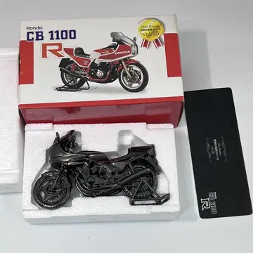 새상품급 HONDA CB 1100 R 혼다 바이크 피규어
