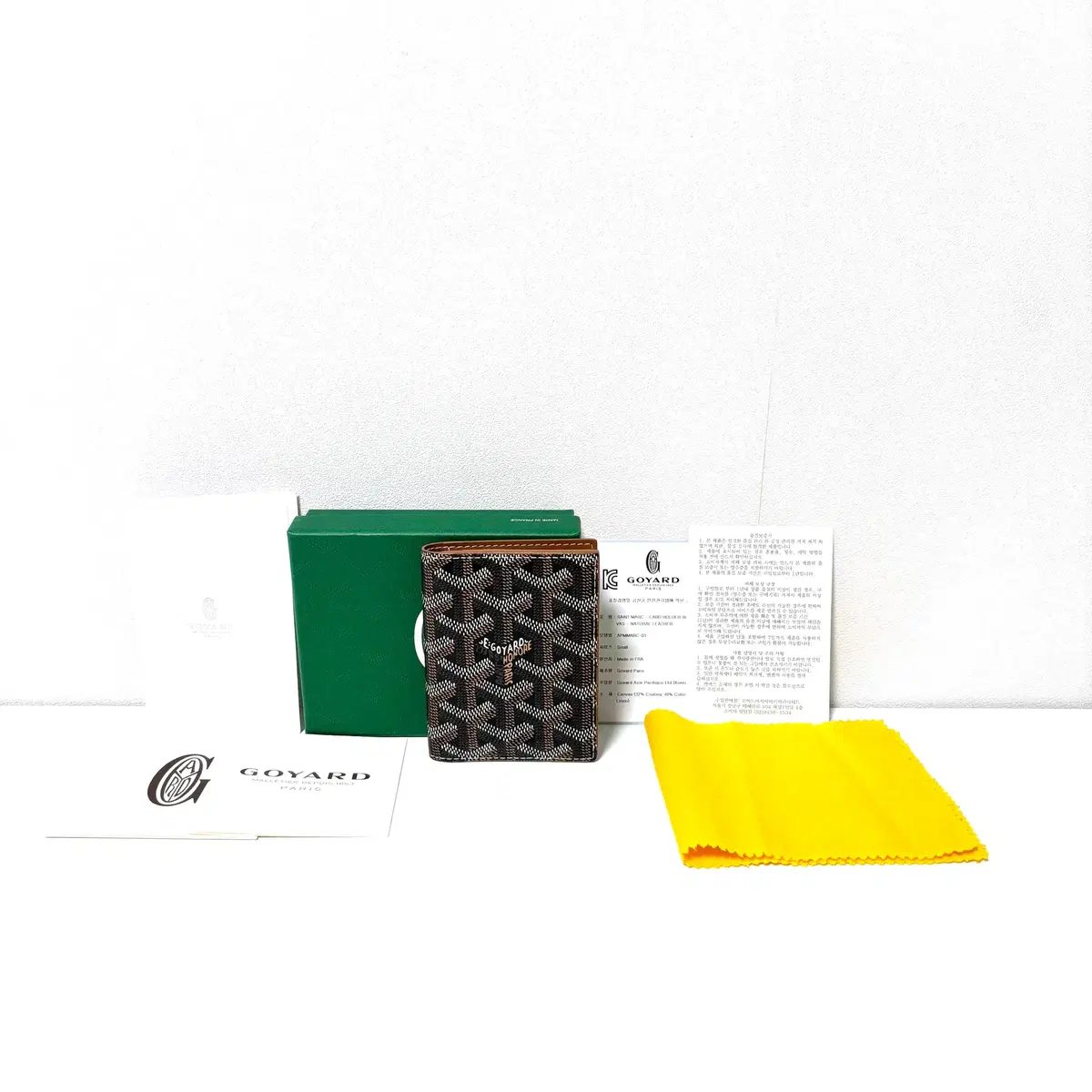(Like new) Goyard Saint Marc Card Holder Black ten