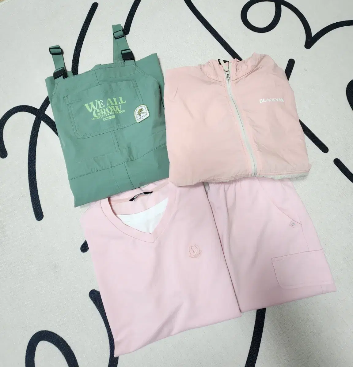 Blackyak Kids Girl's Suspender Skirt/Top and Bottom Set/Windbreaker