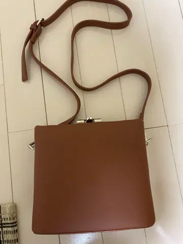 nouer 누에르 가마구치 숄더백