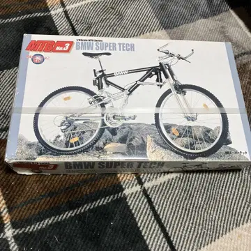 BMW SUPER TECH 1/8 스케일 MTB