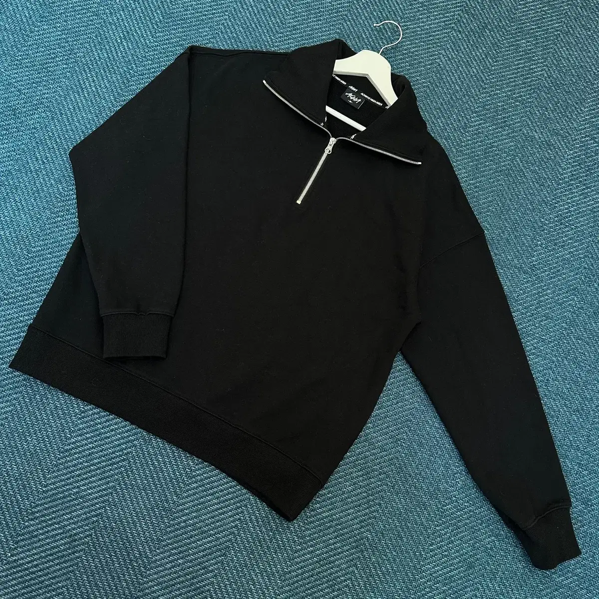 [M] Acha ACHA Vahn Zip-Up Sweatshirt
