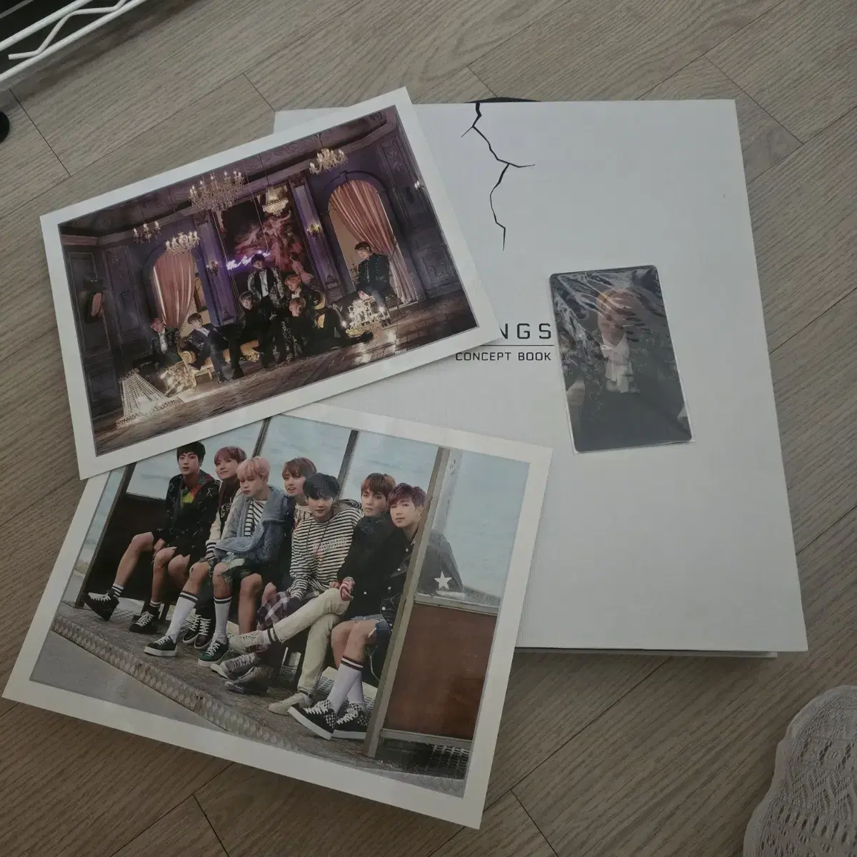 방탄 윙즈 컨셉북 호석 렌티큘러 포함 풀셋양도.  bts HOBI 포카