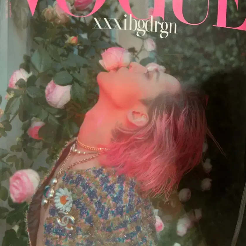vogue g-dragon 2022年 立てよ 7月号