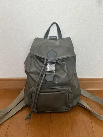 가죽 백팩