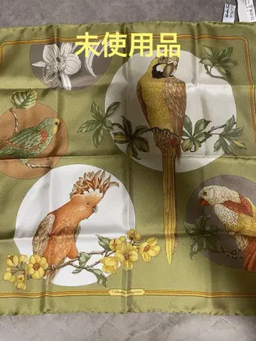미사용품! 페라가모 스카프
