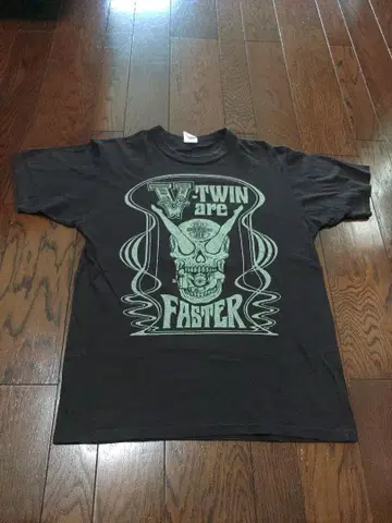 POWER WEAR 헬러스 카페 티셔츠 M 브라운