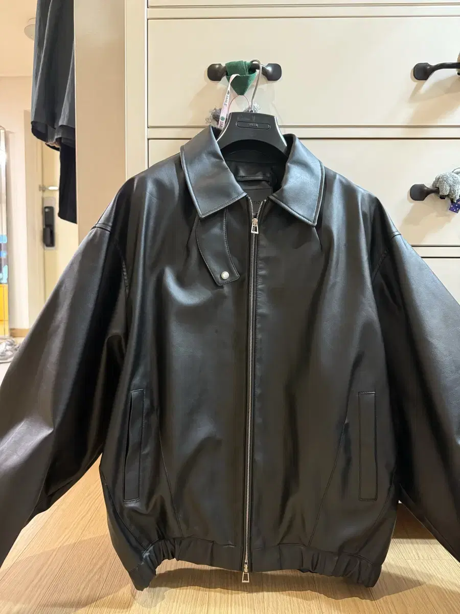 Songzio 23fw Collection Leather Dart Jacket