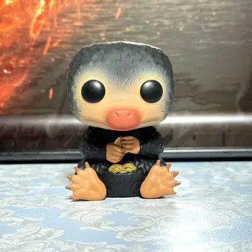 Funko pop! 니플러 피규어 코인 포함