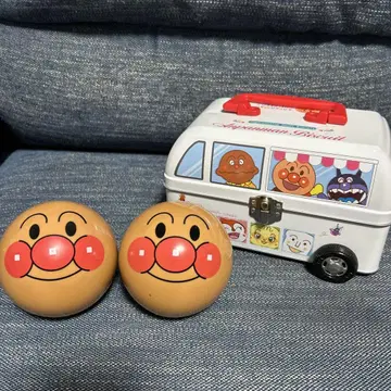 호빵맨 비스킷 캔과 가챠가챠 캡슐 세트