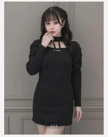 피움 pium 초커 와플 컷 원피스