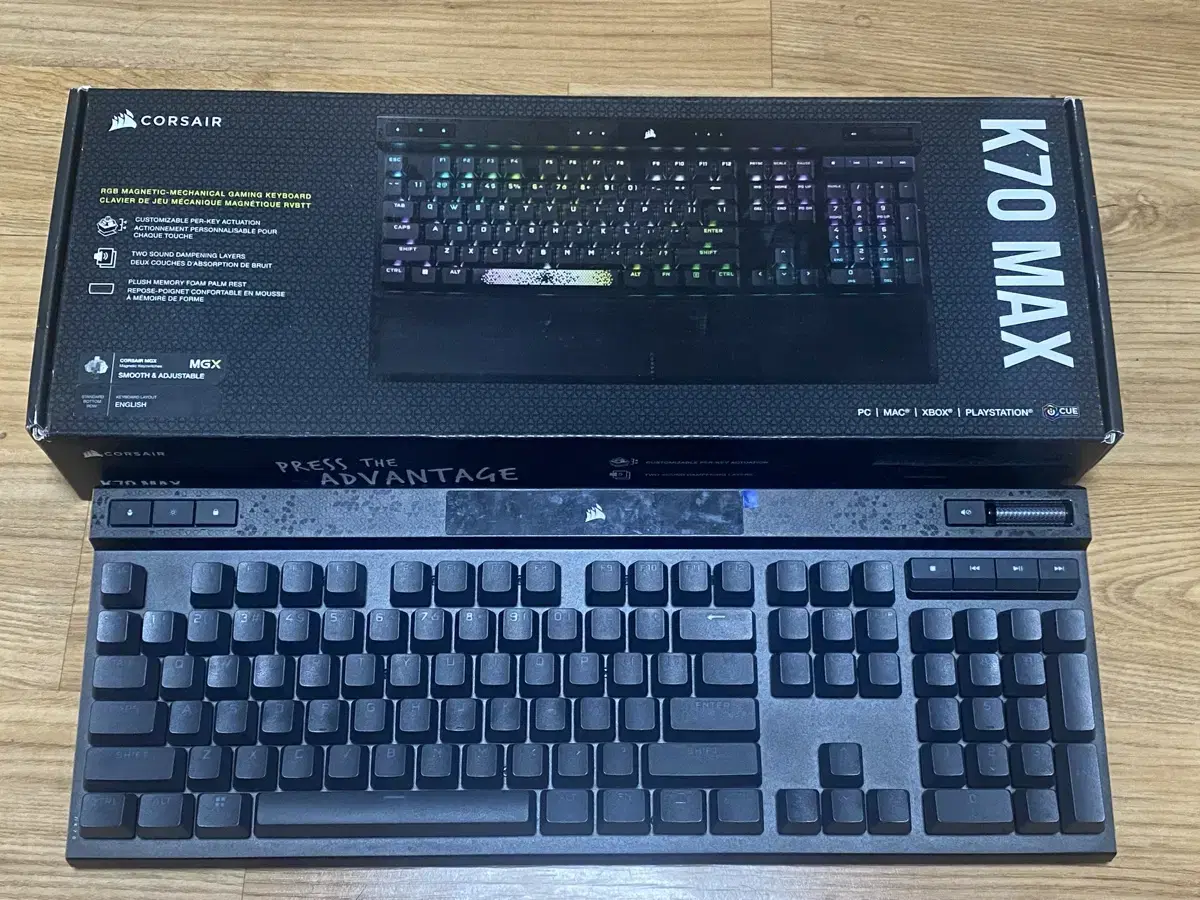 Corsair K70 MAX Magnetic Switch