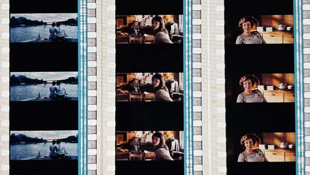 An Education Film Cut 6 Sheets / Movie Film
