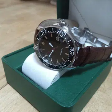 자동 감기 손목 시계 스테인리스 스틸 블랙 42mm 다이버
