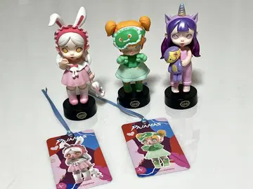 ToyCity Laura 로라 팝 마트 피규어