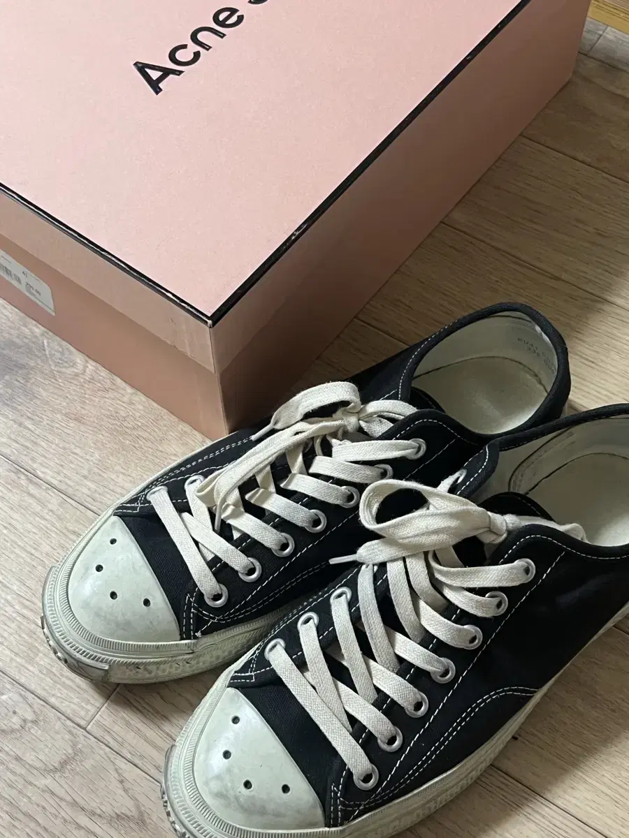 Acne Studio Sneakers Quick sale