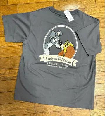 완완 이야기 티셔츠