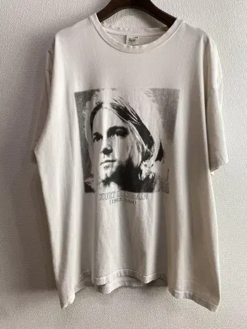 B02647 커트 코베인 추모 티셔츠 너바나 Kurt D.Cobain