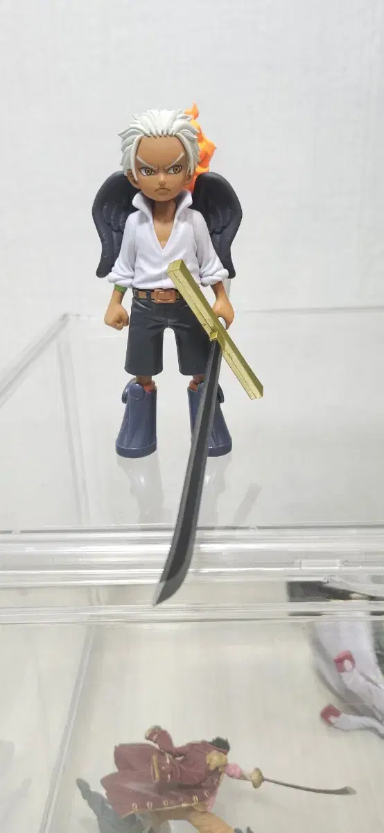 Seraphim Mihawk Figure