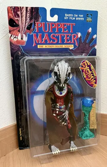Puppet Master 토템 망토 포함 블랙 레드 버전 피규어 미개봉