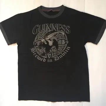 기네스 GUINNESS M 정도 프린트 티셔츠 블랙