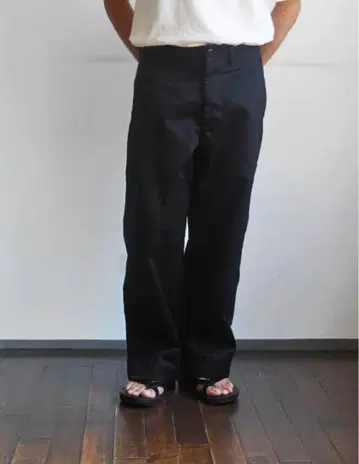 CIOTA 블랙 치노 팬츠