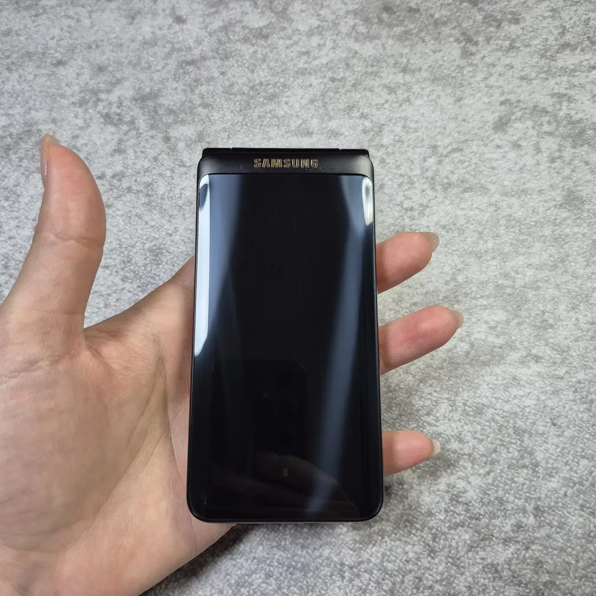 SK Galaxy Folder 2 (G160) Black 16G