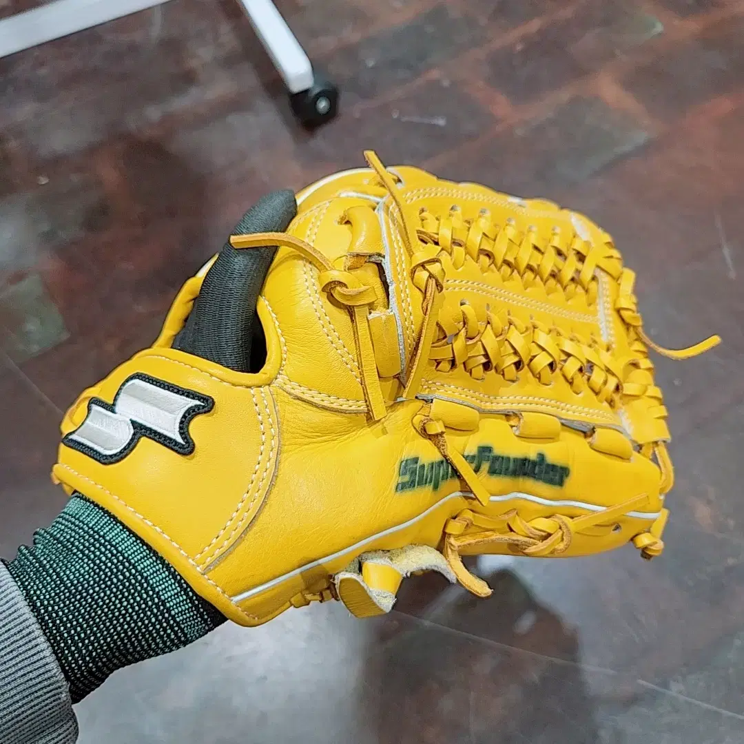 Sasaki Baseball Glove Infield