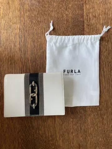 FURLA 3단 폴더형 지갑 화이트/블랙/그레이