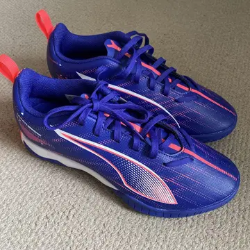 신상품 미사용 Puma 축구화 라피스 라줄리 22.5cm 보라색/핑크