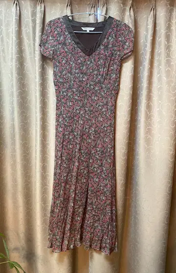 LAURA ASHLEY 로라 애슐리 반팔 롱 원피스 (새상품급)